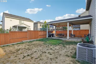 1214 S 11th Pl, Cornelius, OR 97113 - Photo 33