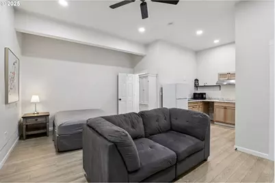 1214 S 11th Pl, Cornelius, OR 97113 - Photo 25