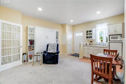 312 NW Pacific Grove Dr, Beaverton, OR 97006 - Photo 35