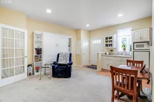 312 NW Pacific Grove Dr, Beaverton, OR 97006 - Photo 35