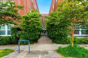 1509 NE 10th Ave, Portland, OR 97232 - Photo 3