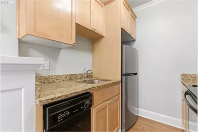 1509 NE 10th Ave #304, Portland, OR 97232 - Photo 25