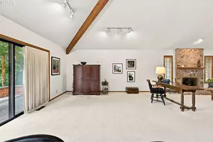 8545 SW Metolius Ln, Wilsonville, OR 97070 - Photo 11