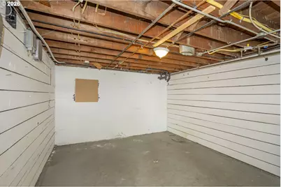 1411 SE 30th Ave #4, Portland, OR 97214 - Photo 15