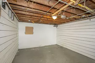 1411 SE 30th Ave, Portland, OR 97214 - Photo 15