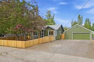 4641 Royal Ave, Eugene, OR 97402 - Photo 3