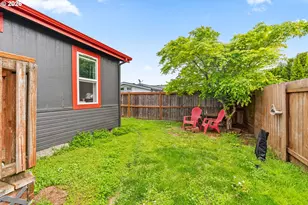 977 Island St, Springfield, OR 97477 - Photo 27