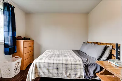 460 Meadow Ln, Creswell, OR 97426 - Photo 17