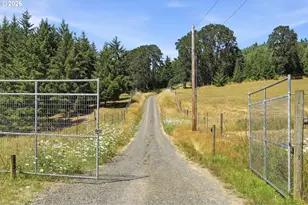 16250 NW Moores Valley Rd, Yamhill, OR 97148 - Photo 9