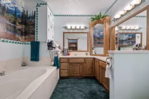 39428 Jasper Lowell Rd, Lowell, OR 97452 - Photo 29