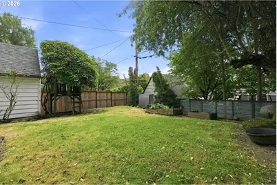 4526 NE Oregon St, Portland, OR 97213 - Photo 19
