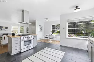 4526 NE Oregon St, Portland, OR 97213 - Photo 3