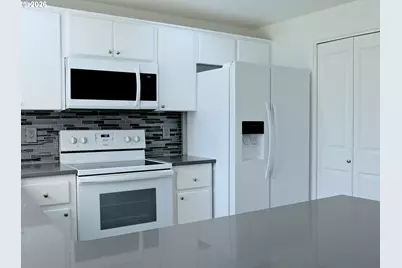 1221 NW 148th Cir, Vancouver, WA 98685 - Photo 11