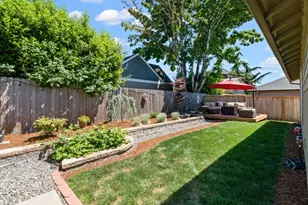2215 NE 88th St, Vancouver, WA 98665 - Photo 29