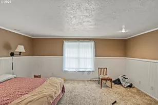 920 Sunmist Ct, Salem, OR 97306 - Photo 39
