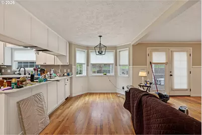 920 Sunmist Ct, Salem, OR 97306 - Photo 13