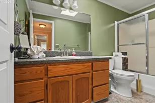 920 Sunmist Ct, Salem, OR 97306 - Photo 35