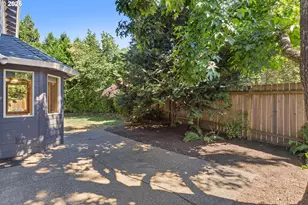 9260 SW Skokomish Ln, Tualatin, OR 97062 - Photo 35