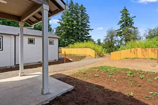 20751 NE Thompson Ter, Fairview, OR 97024 - Photo 31