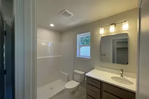 20751 NE Thompson Ter, Fairview, OR 97024 - Photo 9