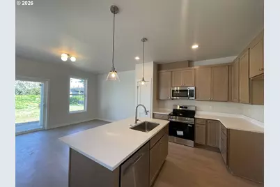 20751 NE Thompson Ter, Fairview, OR 97024 - Photo 3