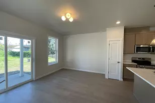 20751 NE Thompson Ter, Fairview, OR 97024 - Photo 5