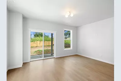 20751 NE Thompson Ter, Fairview, OR 97024 - Photo 9