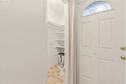 1522 Fetters Loop, Eugene, OR 97402 - Photo 13