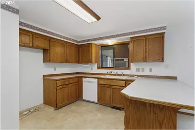 1217 SE Evans Cir, Troutdale, OR 97060 - Photo 11
