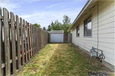 1217 SE Evans Cir, Troutdale, OR 97060 - Photo 37