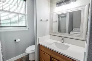 86104 Sells View Dr, Eugene, OR 97402 - Photo 11