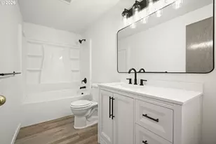 14485 Mountain View Loop, Sisters, OR 97759 - Photo 13