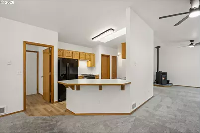 14485 Mountain View Loop, Sisters, OR 97759 - Photo 7