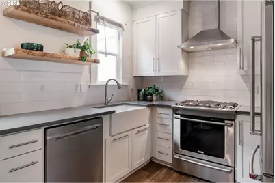 536 NE San Rafael St, Portland, OR 97212 - Photo 15