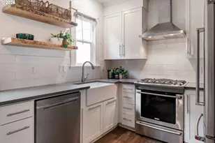 536 NE San Rafael St, Portland, OR 97212 - Photo 15