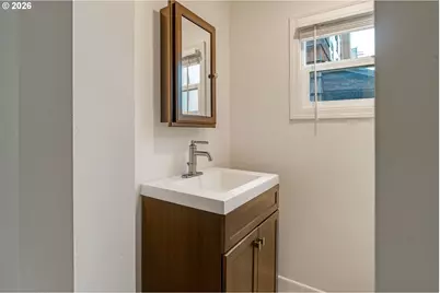 536 NE San Rafael St, Portland, OR 97212 - Photo 19