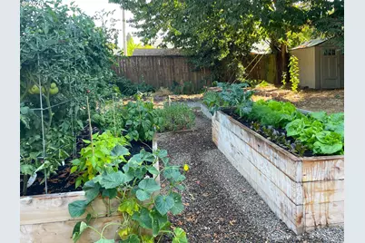 9236 N Kimball Ave, Portland, OR 97203 - Photo 29