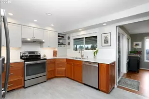 915 NW Westwood Pl, Corvallis, OR 97330 - Photo 7