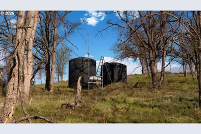 81127 Rail Hollow Rd, Dufur, OR 97021 - Photo 23