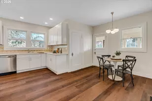 2534 SE 18th Ave, Portland, OR 97202 - Photo 17