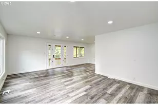 3921 E 4th Plain Blvd, Vancouver, WA 98661 - Photo 11