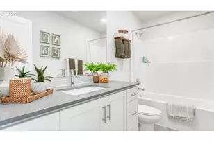 2150 36th Ave, Forest Grove, OR 97116 - Photo 17