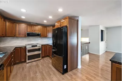 20020 SW Walquin Ct, Beaverton, OR 97078 - Photo 11