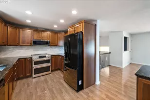 20020 SW Walquin Ct, Beaverton, OR 97078 - Photo 11