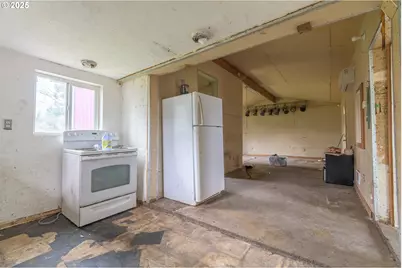 478 E 32nd Ave, Eugene, OR 97405 - Photo 13