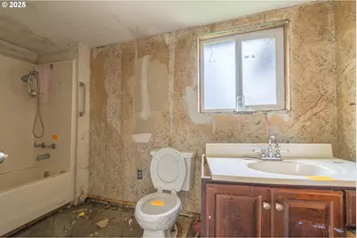 478 E 32nd Ave, Eugene, OR 97405 - Photo 23