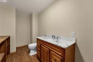 907 Pioneer St, Ridgefield, WA 98642 - Photo 11