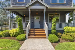 1716 4th Ave, West Linn, OR 97068 - Photo 3