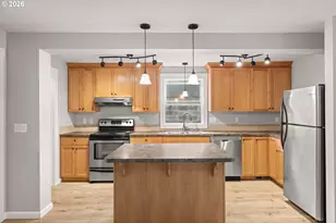 9635 N Pier Park Pl, Portland, OR 97203 - Photo 11