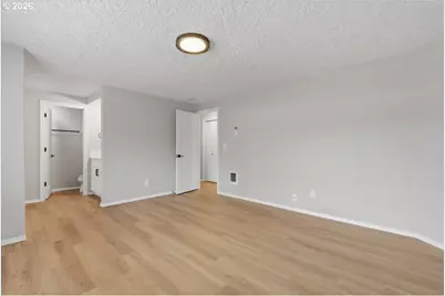 6206 NW Cherry St, Vancouver, WA 98663 - Photo 15
